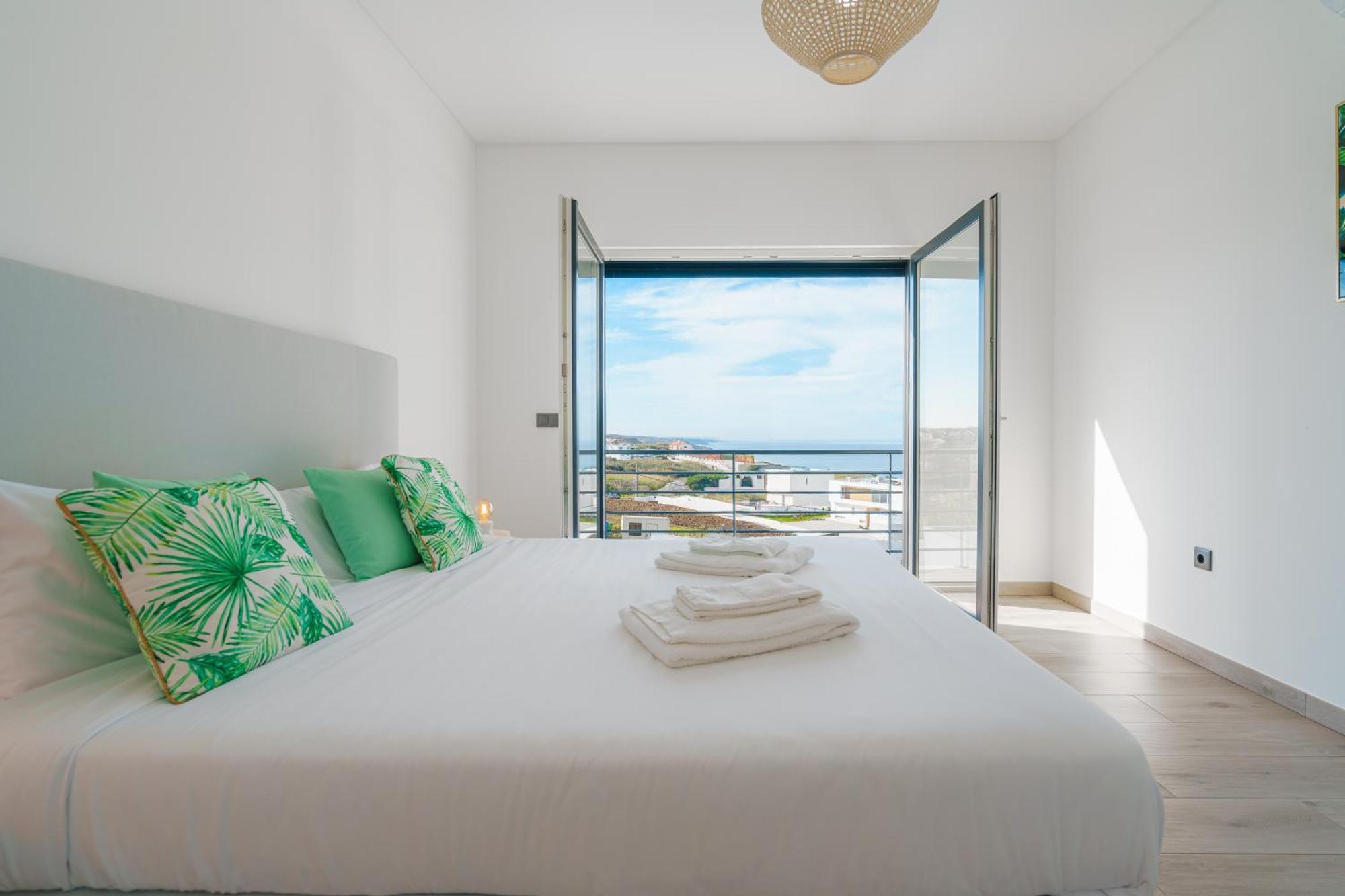 Silver Villa With Ocean View Lourinhã Exteriér fotografie